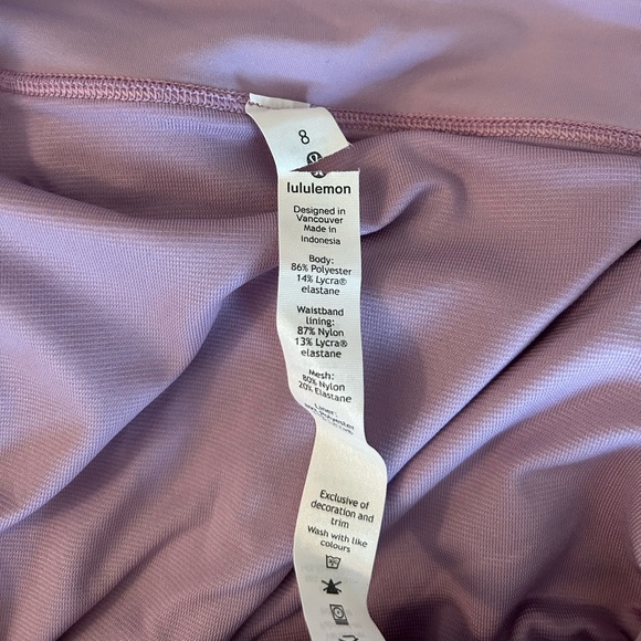 Lululemon Lavender Shorts Size 8 - Picture 4 of 5